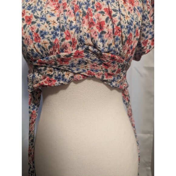 Altar'd State Pink Size Medium Floral Cropped Blouse With Puff Sleeve Tie Around - Picture 6 of 10